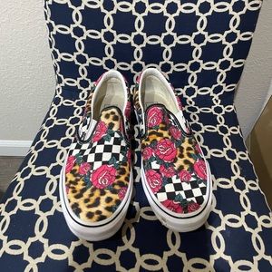 Vans Size 10 real nice shoes ❤️❤️❤️